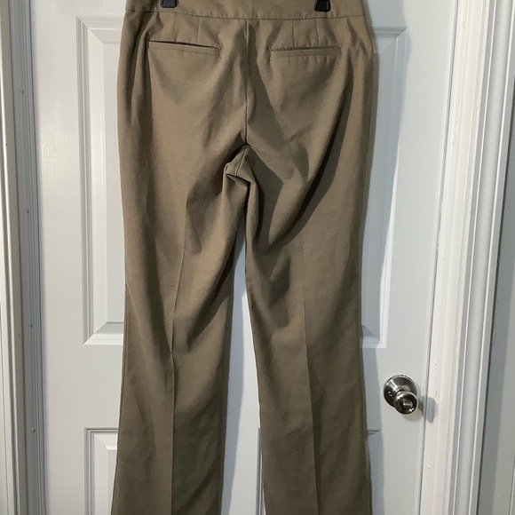Ann Taylor Beige Trousers, casual, office, size 8. - Picture 8 of 15